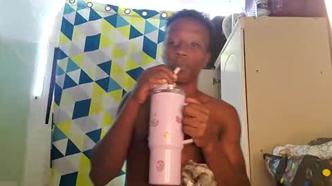 Snapshot of kmg_777 chatting on 11.08.25 kmg_777 online show from 11.08.25