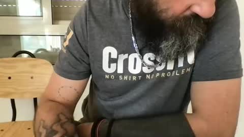 Snapshot of knicker76 chatting on 03.11.25 knicker76 online show from 03.11.25