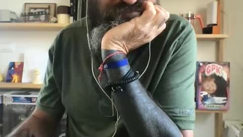 Snapshot of knicker76 chatting on 10.16.25 knicker76 online show from 10.16.25