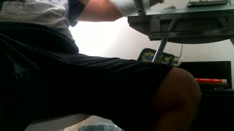 Snapshot of knickfranco chatting on 02.08.26 knickfranco online show from 02.08.26