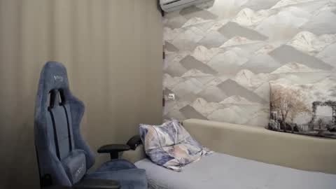 Snapshot of knight_5 chatting on 10.28.25 Carter. online show from 10.28.25