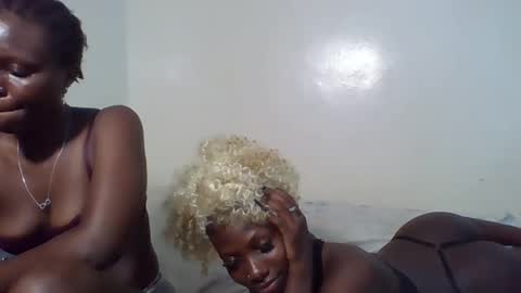 Snapshot of knight_nurse69 chatting on 10.29.25 knight_nurse69 online show from 10.29.25