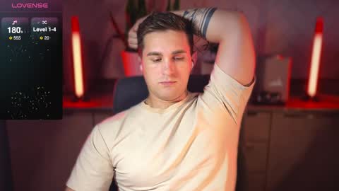 Snapshot of kochka25 chatting on 01.20.25 Sweet boy online show from 01.20.25