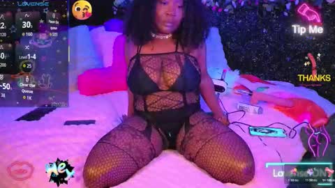 Snapshot of kokocherry00 chatting on 12.05.25 kokocherry00 online show from 12.05.25