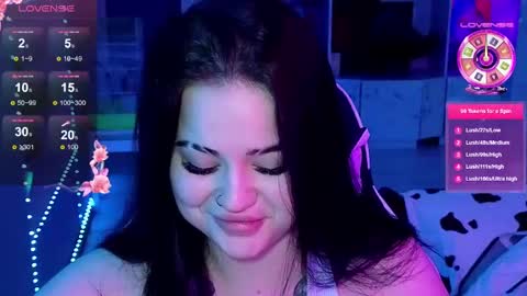 Snapshot of kokokolla chatting on 12.17.24 Mia online show from 12.17.24