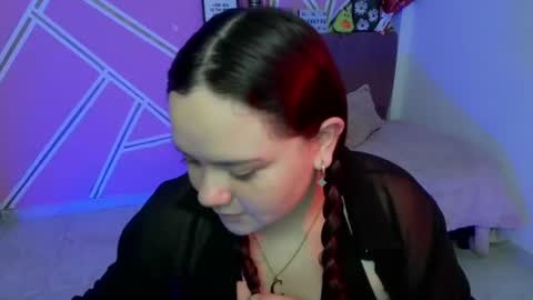 Snapshot of koning_moretti chatting on 07.17.26 camila online show from 07.17.26