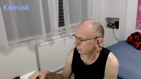 Komsiak online show from 05.05.26