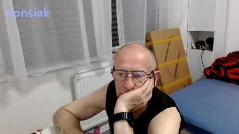 Komsiak online show from 06.05.26