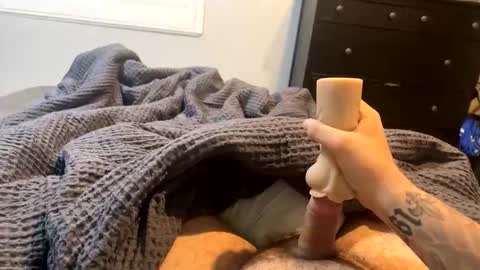 Snapshot of koolaidman675981 chatting on 10.22.25 koolaidman675981 online show from 10.22.25