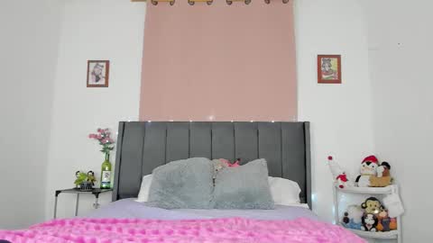 Snapshot of kora_oryss chatting on 12.16.25 kora oryss online show from 12.16.25