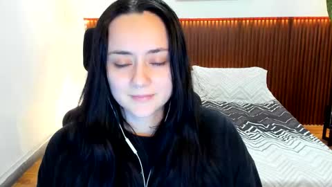 Kora Shadow online show from 12.13.25