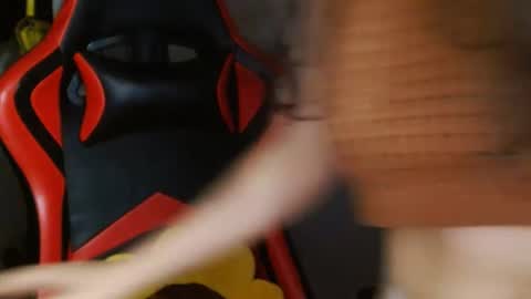 Karoll online show from 12.11.24