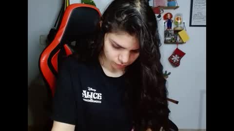 Karoll online show from 12.22.24