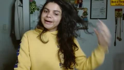 Karoll online show from 09.12.25