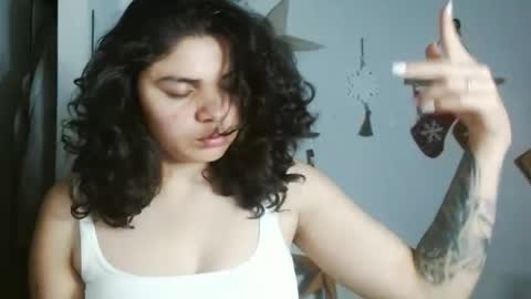 Karoll online show from 12.23.25