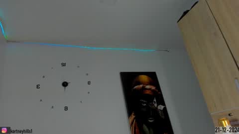 Kortneyhills - Aries online show from 12.22.24