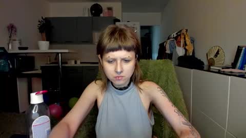 Snapshot of kortny_yo chatting on 11.07.25 Kortny online show from 11.07.25