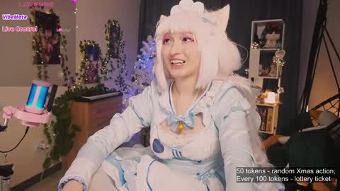 Snapshot of koshkasenpai chatting on 12.13.24 koshkasenpai online show from 12.13.24