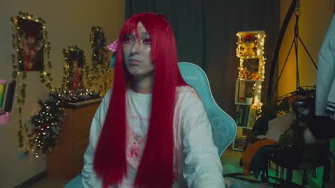 Snapshot of koshkasenpai chatting on 01.07.25 koshkasenpai online show from 01.07.25