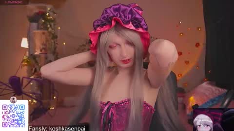 Snapshot of koshkasenpai chatting on 10.22.25 koshkasenpai online show from 10.22.25