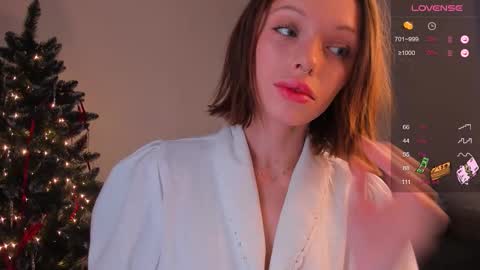 Snapshot of kossie_ chatting on 12.04.24 kossie_ online show from 12.04.24