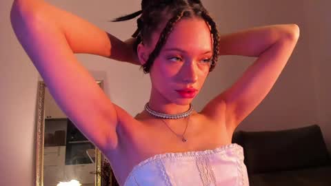 Snapshot of kossie_ chatting on 01.17.25 kossie_ online show from 01.17.25