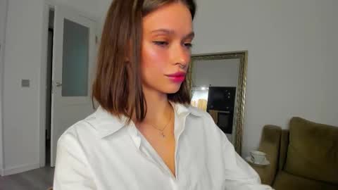 Snapshot of kossie_ chatting on 10.24.25 kossie_ online show from 10.24.25