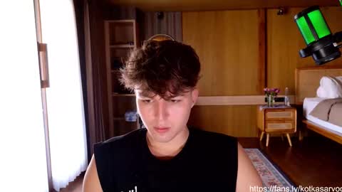 Danny online show from 09.24.25