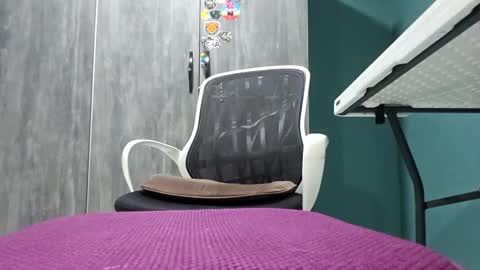 Koto Bombon online show from 01.19.26