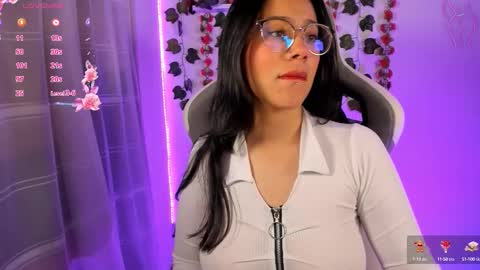 Kotomi online show from 10.17.25