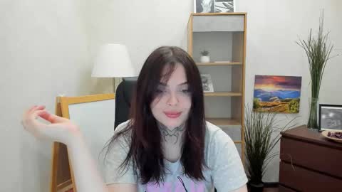 Ariel online show from 12.19.25