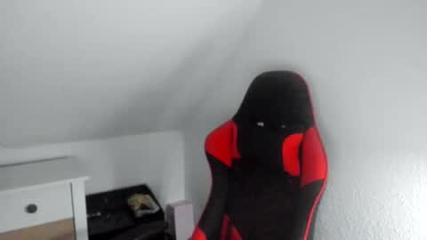 Snapshot of kozik1992 chatting on 12.01.25 Bartek online show from 12.01.25