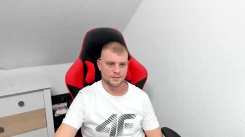 Snapshot of kozik1992 chatting on 12.01.25 Bartek online show from 12.01.25