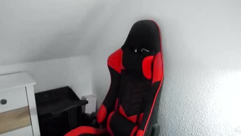 Snapshot of kozik1992 chatting on 02.24.26 Bartek online show from 02.24.26