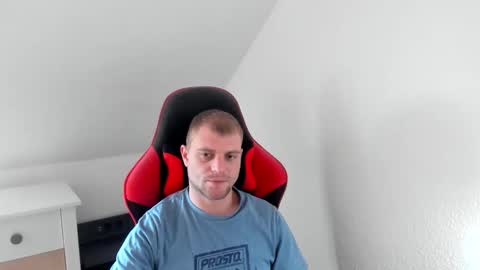 Snapshot of kozik1992 chatting on 03.12.26 Bartek online show from 03.12.26