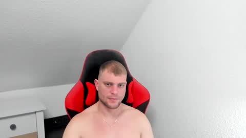 Snapshot of kozik1992 chatting on 03.22.26 Bartek online show from 03.22.26