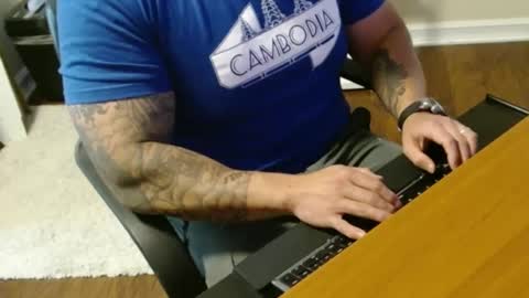 Snapshot of kp253 chatting on 09.26.25 KP online show from 09.26.25