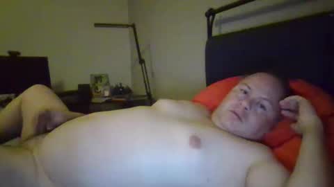 Snapshot of kp_101 chatting on 02.14.26 kp_101 online show from 02.14.26