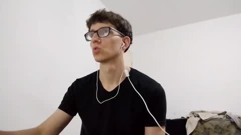 Snapshot of kpo10 chatting on 12.22.24 Facu online show from 12.22.24