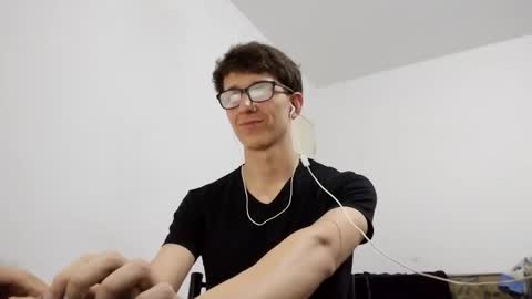 Snapshot of kpo10 chatting on 01.02.25 Facu online show from 01.02.25