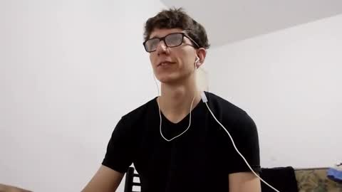 Snapshot of kpo10 chatting on 01.03.25 Facu online show from 01.03.25