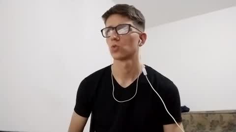 Snapshot of kpo10 chatting on 01.11.25 Facu online show from 01.11.25