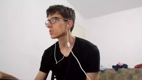 Snapshot of kpo10 chatting on 02.15.25 Facu online show from 02.15.25