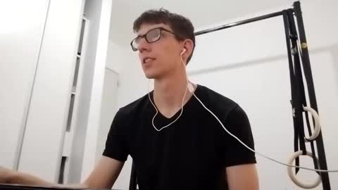 Snapshot of kpo10 chatting on 11.22.25 Facu online show from 11.22.25