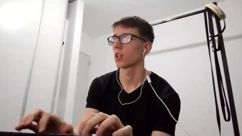 Snapshot of kpo10 chatting on 01.16.26 Facu online show from 01.16.26