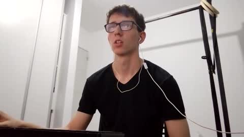 Snapshot of kpo10 chatting on 02.04.26 Facu online show from 02.04.26