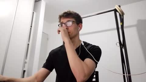 Snapshot of kpo10 chatting on 02.17.26 Facu online show from 02.17.26