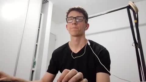 Snapshot of kpo10 chatting on 03.23.26 Facu online show from 03.23.26