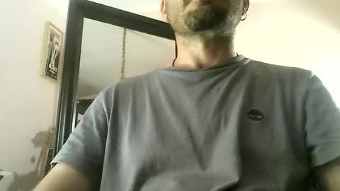 Snapshot of kratoskratoskratos chatting on 05.15.26 Kratos online show from 05.15.26