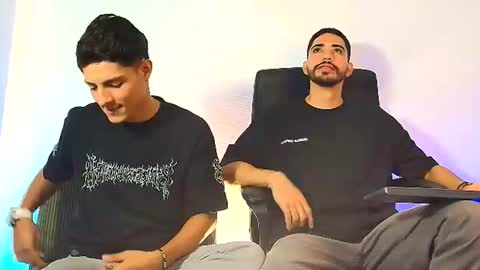 kratoswolf online show from 07.10.26